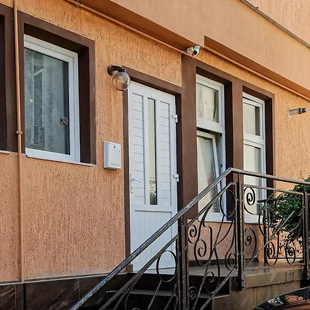 Castelului 4*
